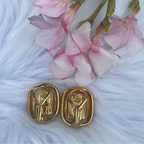 PREMIER GoldTone Rectangle Box Cut Out Clip Earrings - Picture 8 of 9